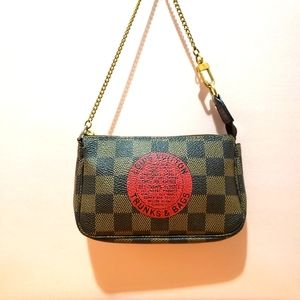 Authentic Louis  vuitton Mini Pochette ltd edition